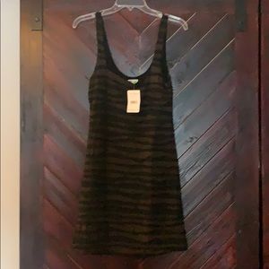 Black and brown mini